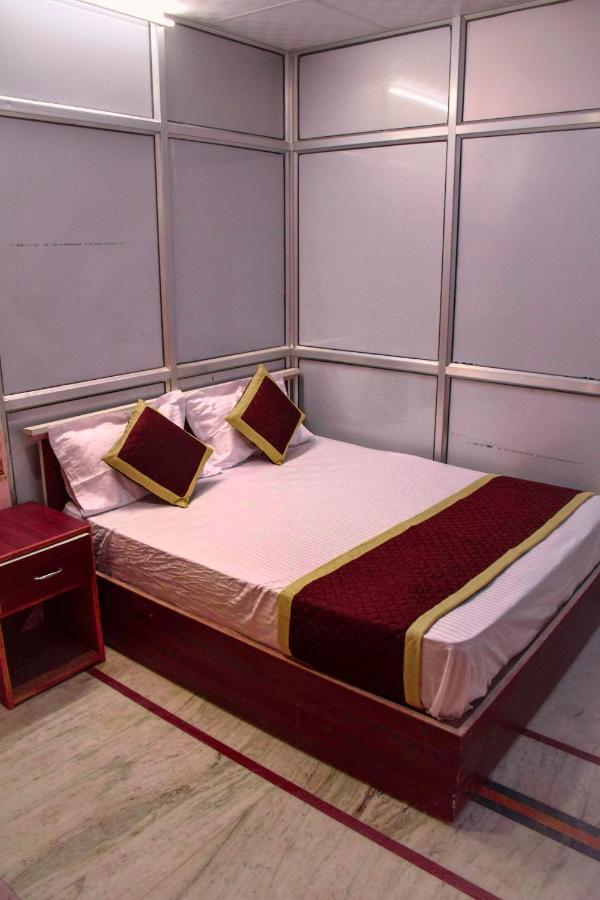 Pink City Hostel Джайпур Екстериор снимка