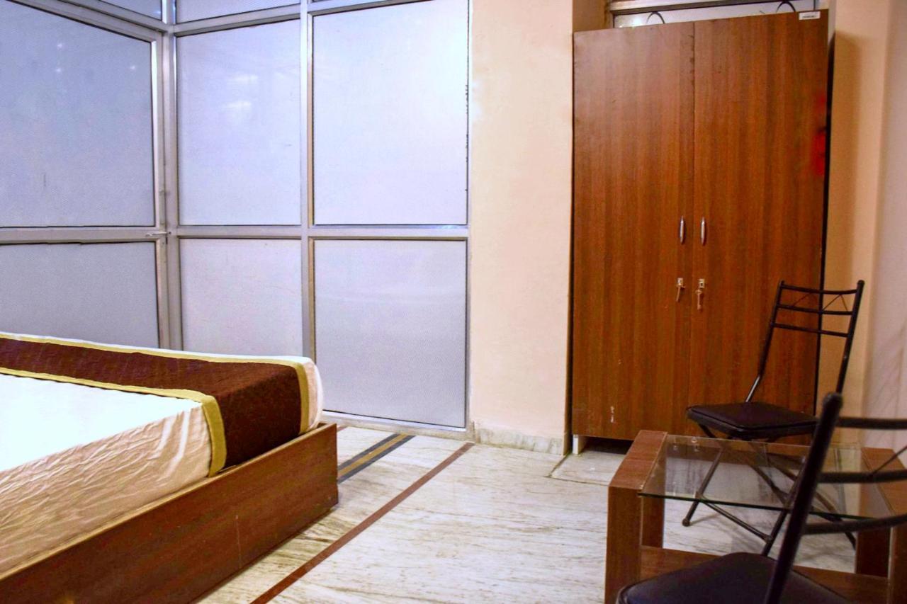 Pink City Hostel Джайпур Екстериор снимка
