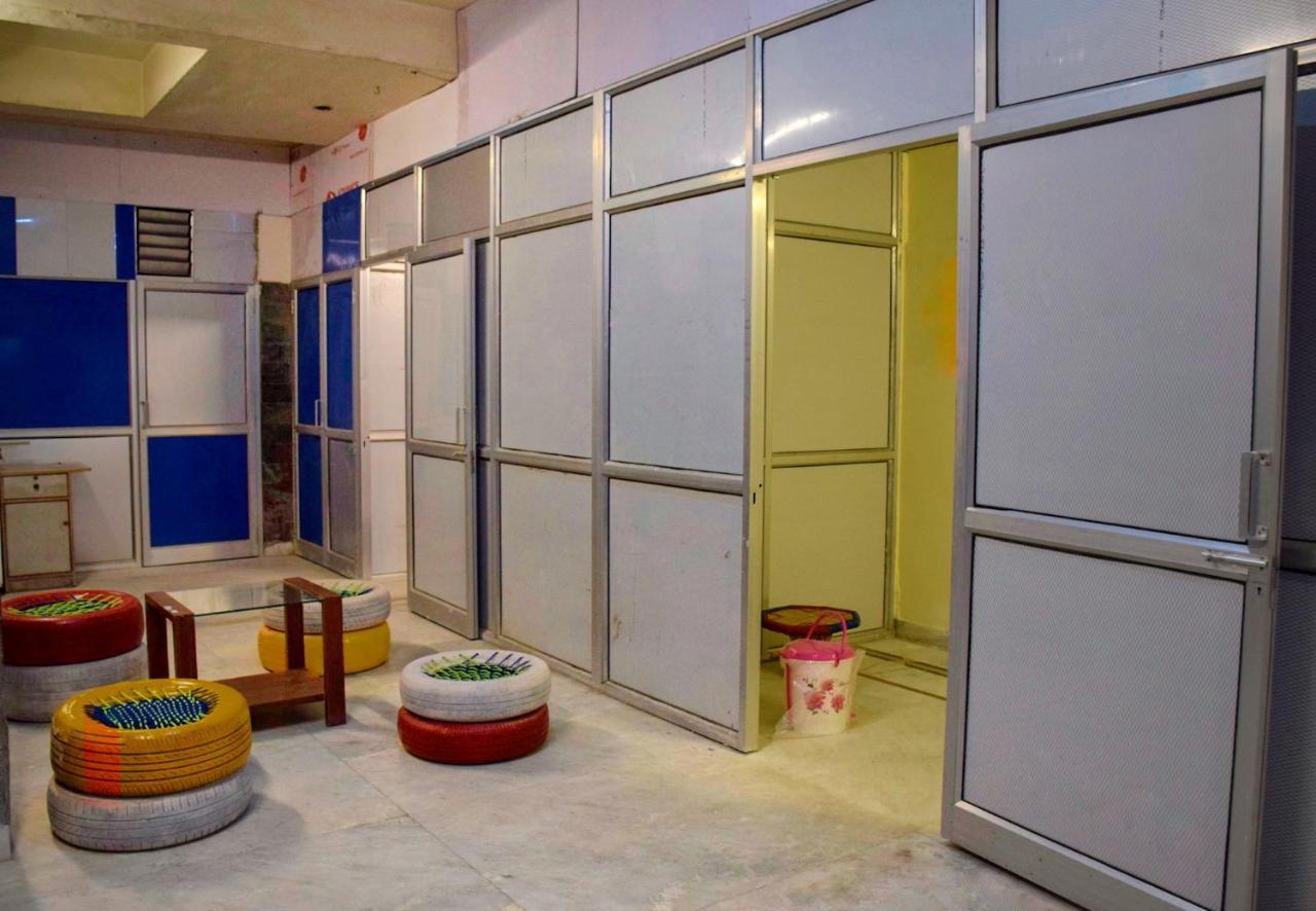 Pink City Hostel Джайпур Екстериор снимка