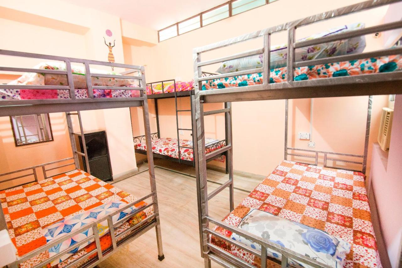 Pink City Hostel Джайпур Екстериор снимка